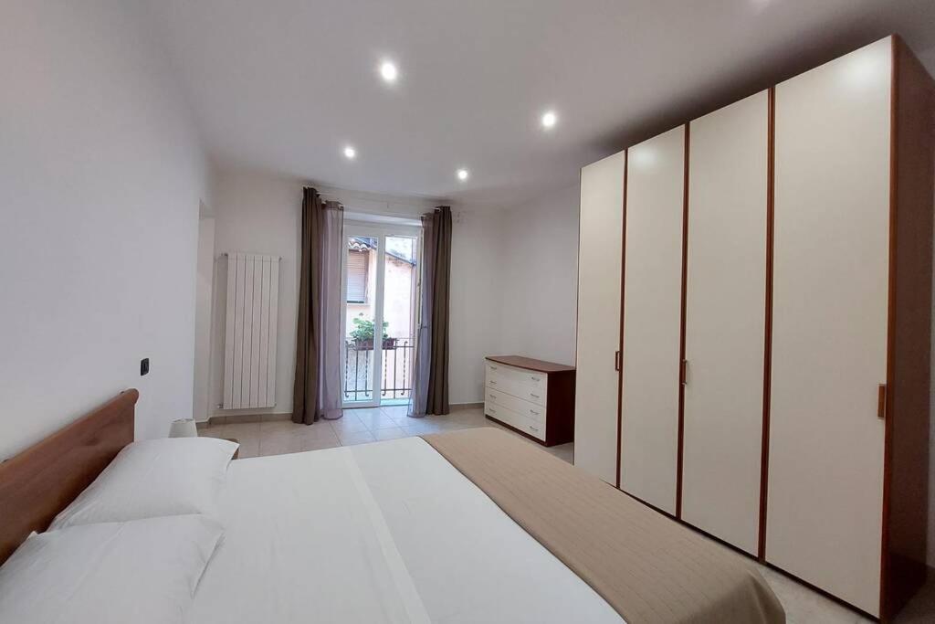 Casa Adelina - Appartamento Pallanza Centro Verbania Ngoại thất bức ảnh